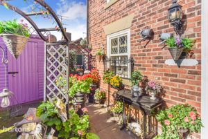 Photo 17- click for photo gallery